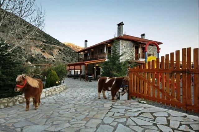 Koustenis Village Димицана Екстериор снимка